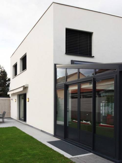 Construction de 3 villas jumelées par le garage